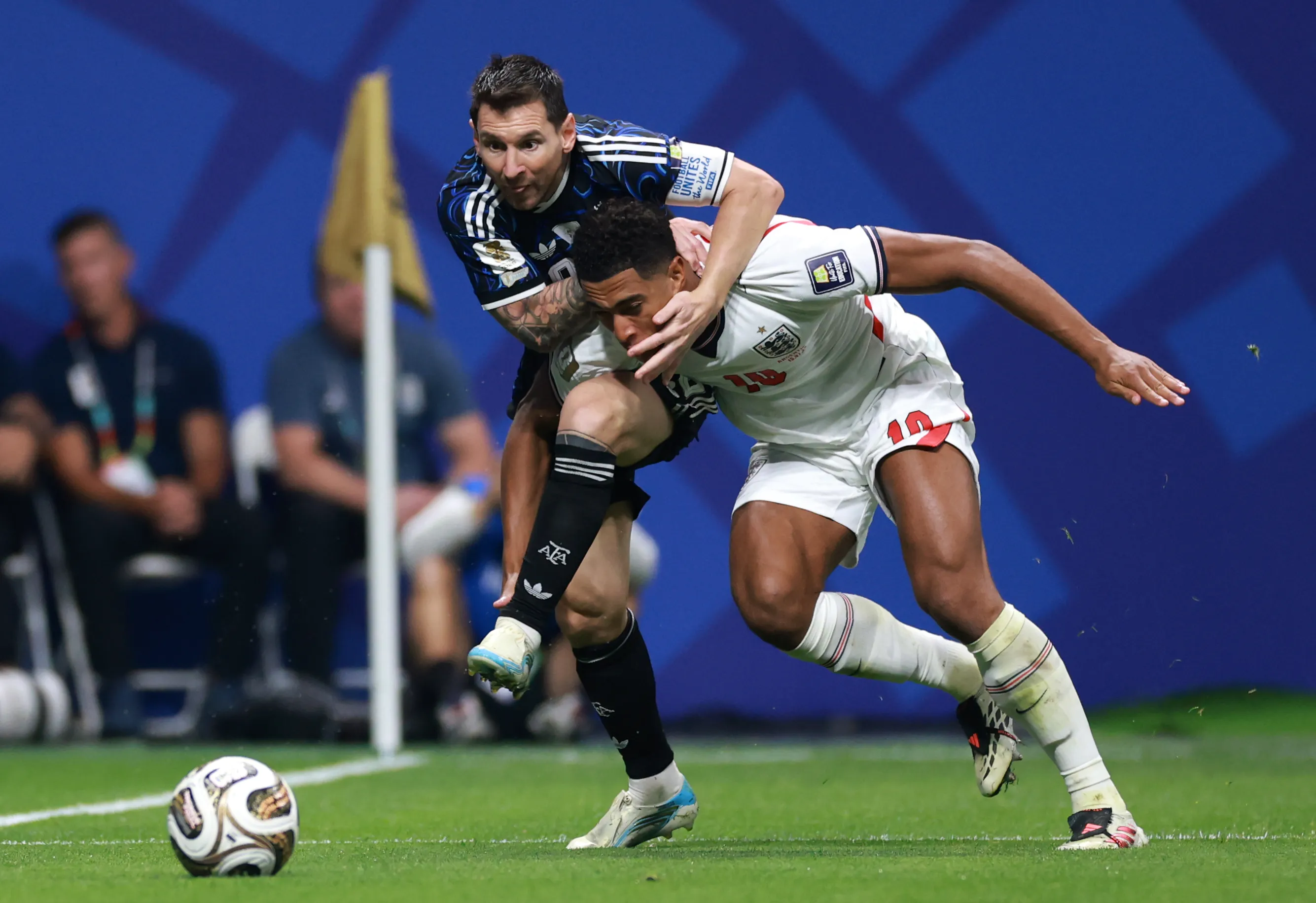 Messi y Bellingham se enfrentaron en el Mundial 2026. (Foto: GettyImages)