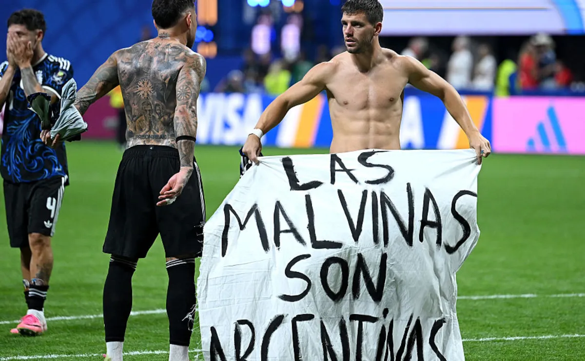 FIFA abre investigación contra Argentina por lienzo de las Malvinas en el Mundial 2026: las sanciones que arriesga