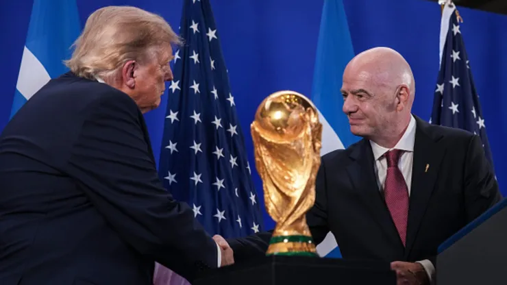 Donald Trump y Gianni Infantino.