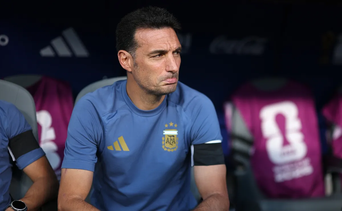 مستقبل ليونيل سكالوني: الاتحاد الأرجنتيني يحسم موقفه بعد خسارة نهائي كأس العالم 2026