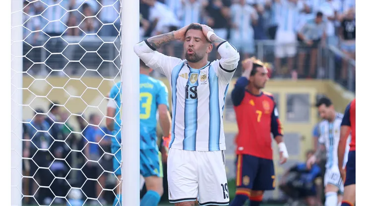 Otamendi le negó el saludo a Rodri tras la final del Mundial: "Estuviste llorando...."