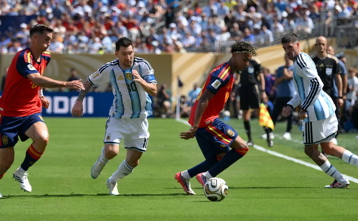 أين تقام كأس العالم 2030؟ الدول المستضيفة والنظام الاستثنائي عبر 3 قارات