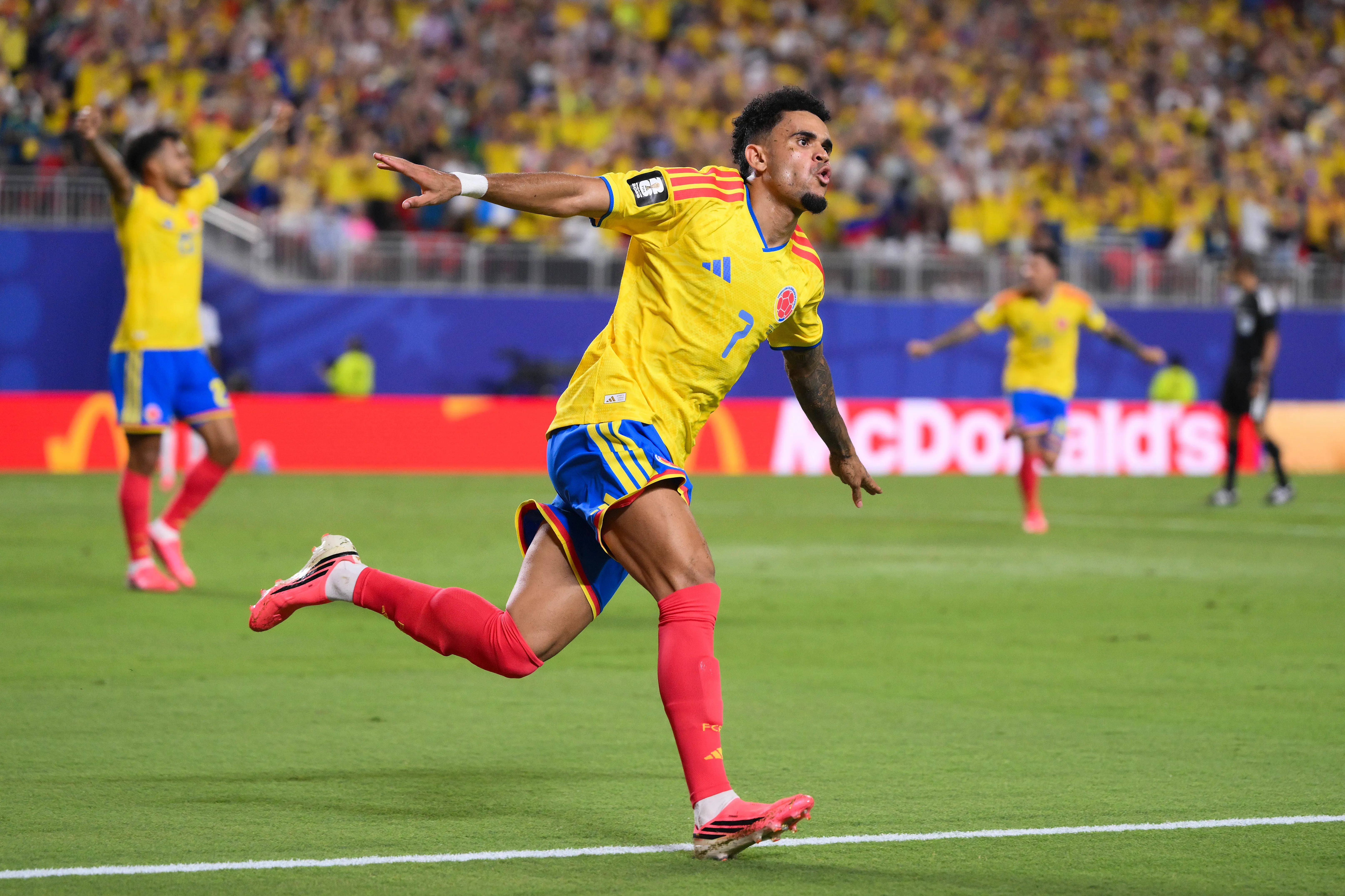 Luis Díaz – Selección de Colombia, titular en todos los partidos.
