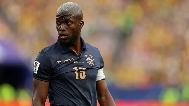 Enner Valencia podría tener su primera experiencia en el fútbol argentino.
