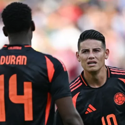Durán desmiente a James y cuenta la verdad sobre la pelea que lo sacó Mundial