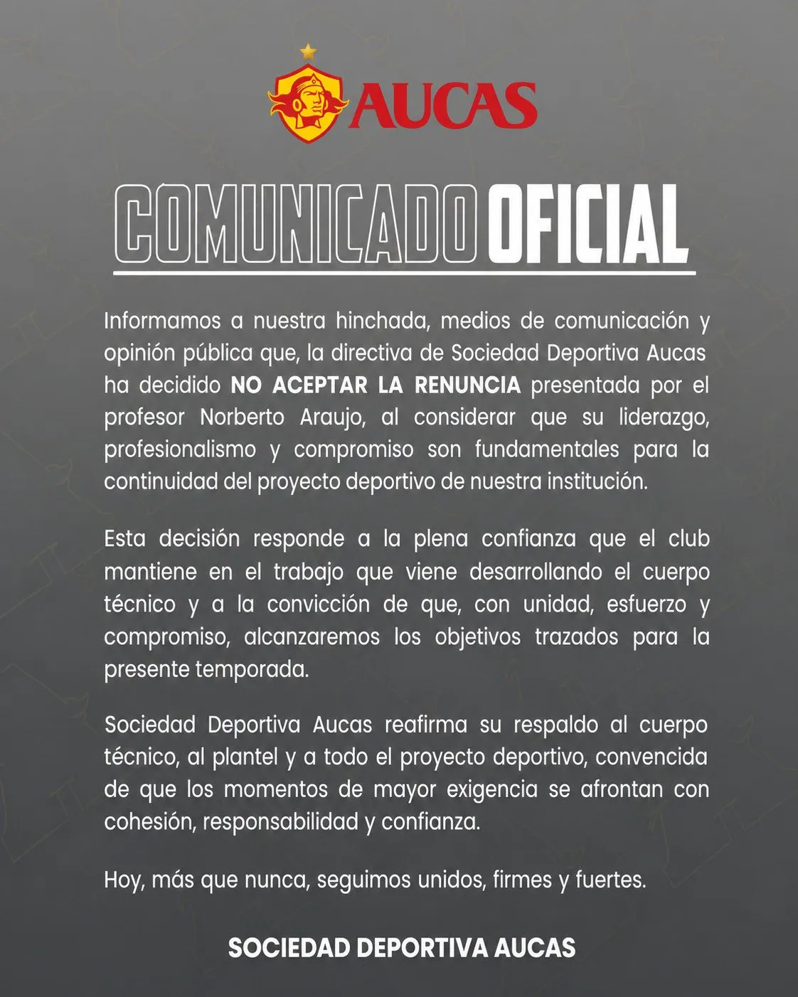 Aucas no dejó a Norberto Araujo salir del club.