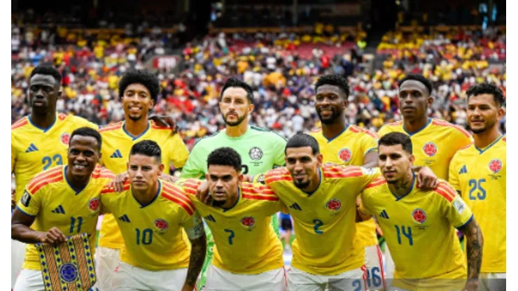 La formación titular de Colombia contra Suiza.