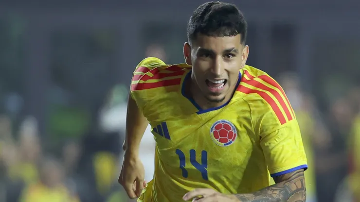 Gustavo Puerta mete presión para dejar Racing.