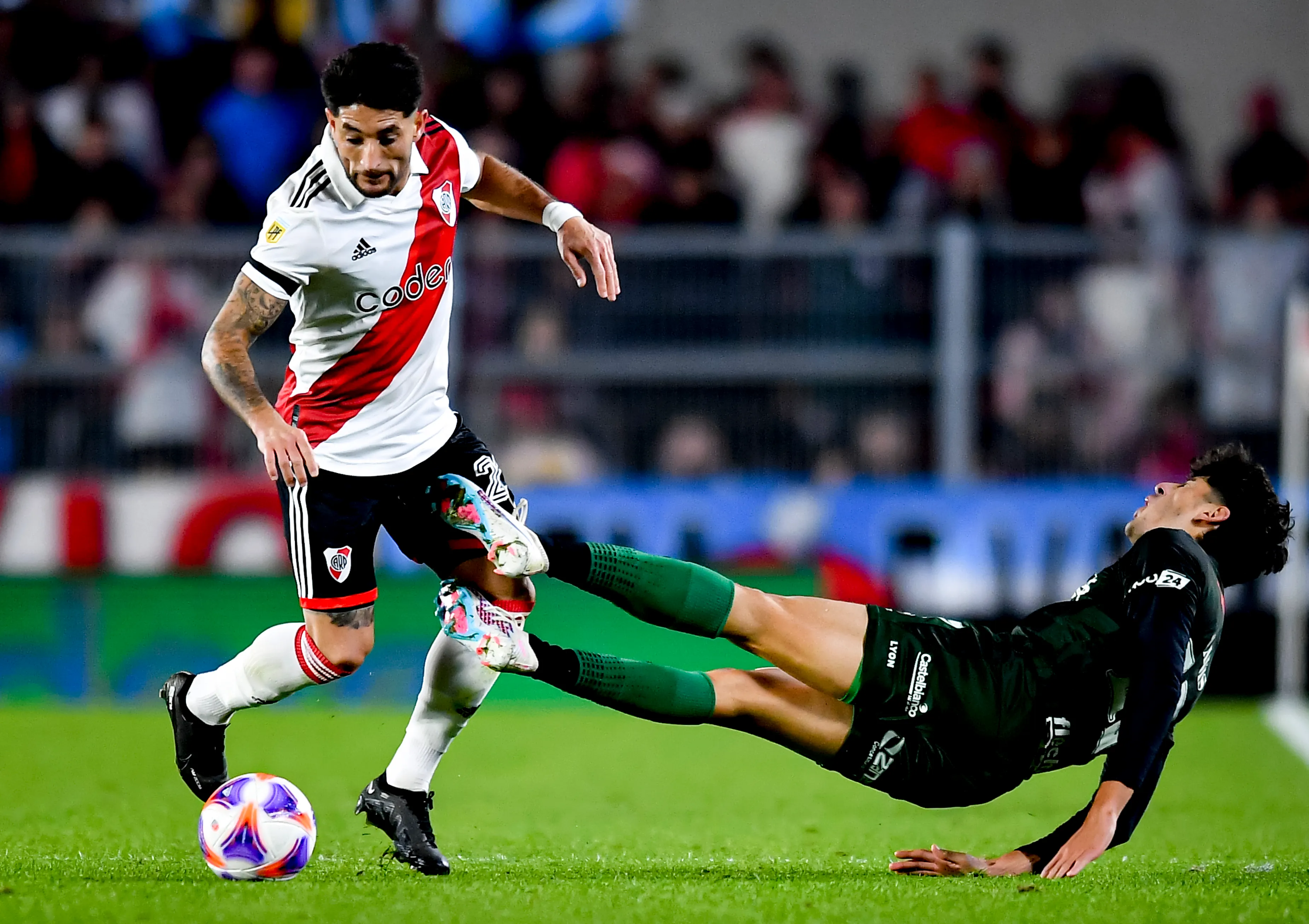 Milton Casco jugó en River Plate hasta el 2025.