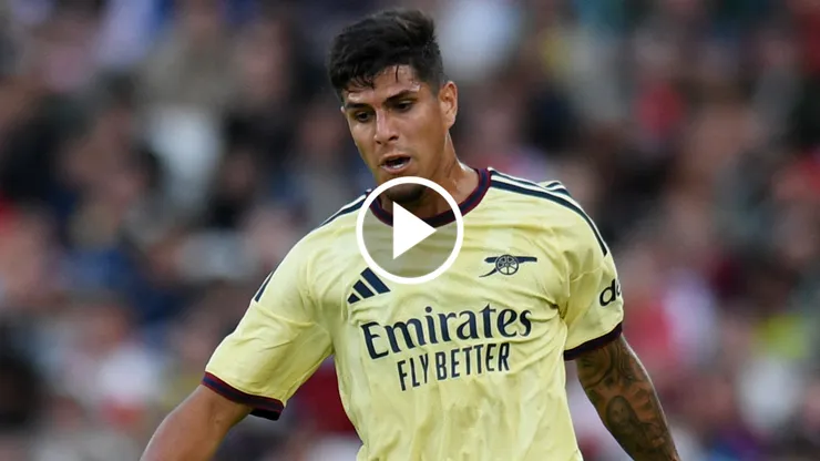 Hincapié anota gol con Arsenal en la pretemporada