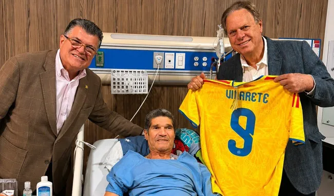Carlos Zuluaga Eduardo Vilarete y Ramón Jesurún. (Foto: X / @FCF_Oficial)