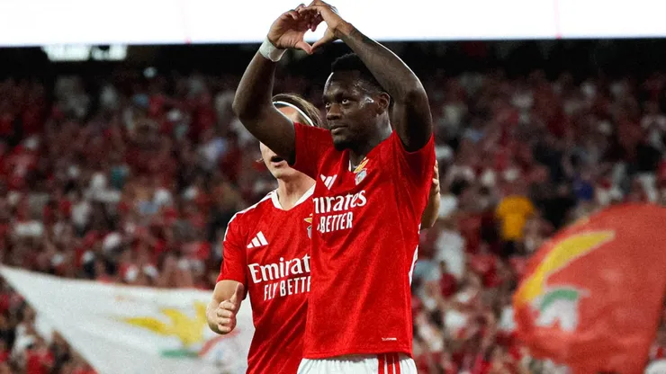 Benfica ya festeja los goles de Jhon Durán.
