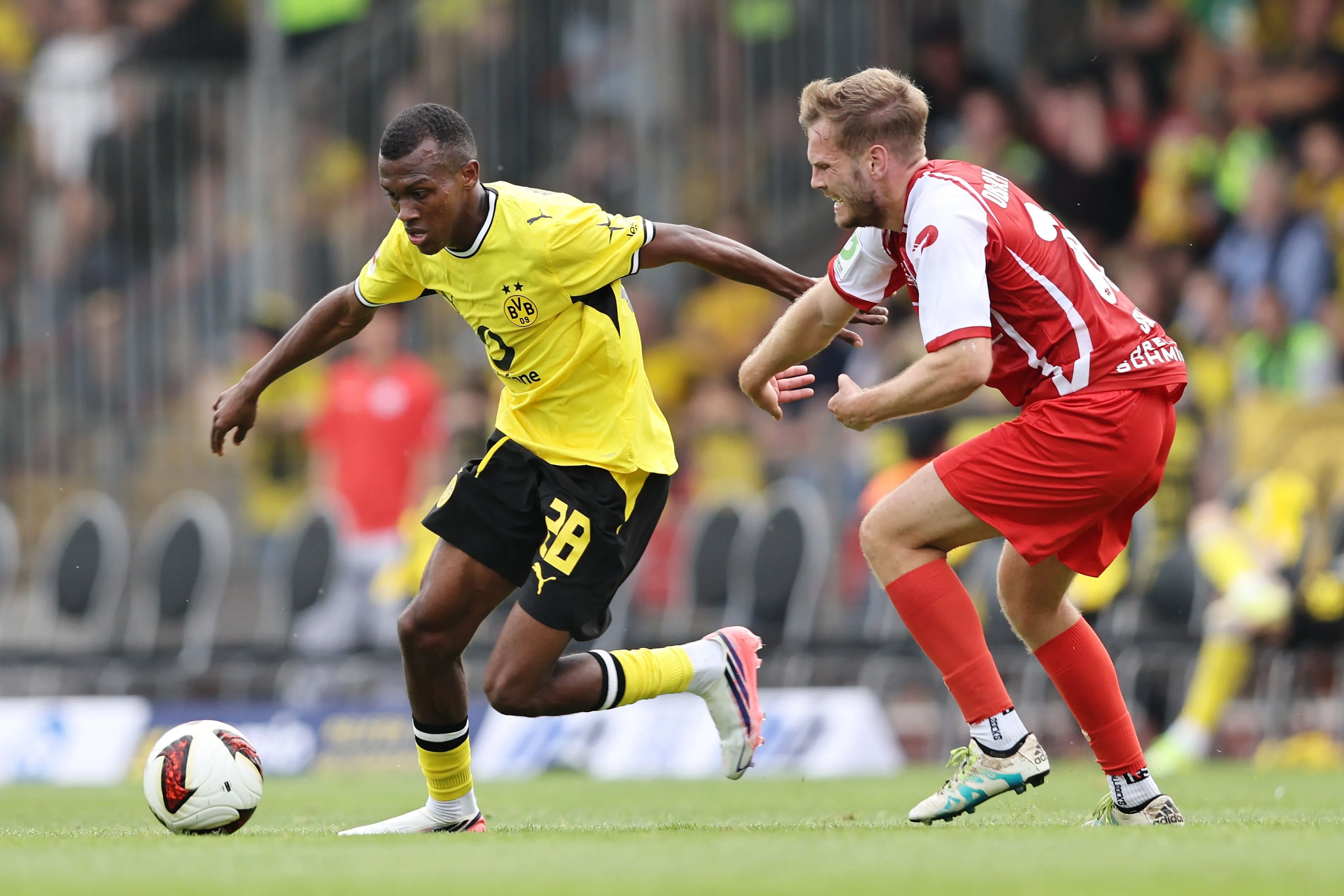 Justin Lerma jugó tres amistosos con el Borussia Dortmund. Foto: Getty.