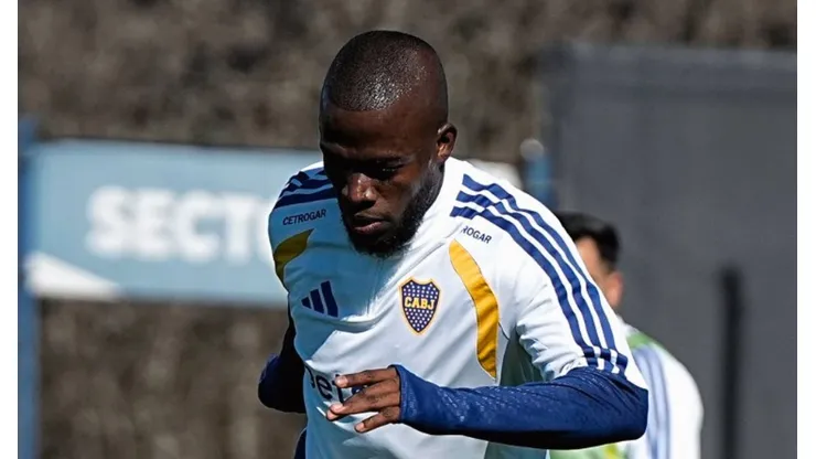 Enner Valencia tuvo su primer entrenamiento con Boca Juniors.