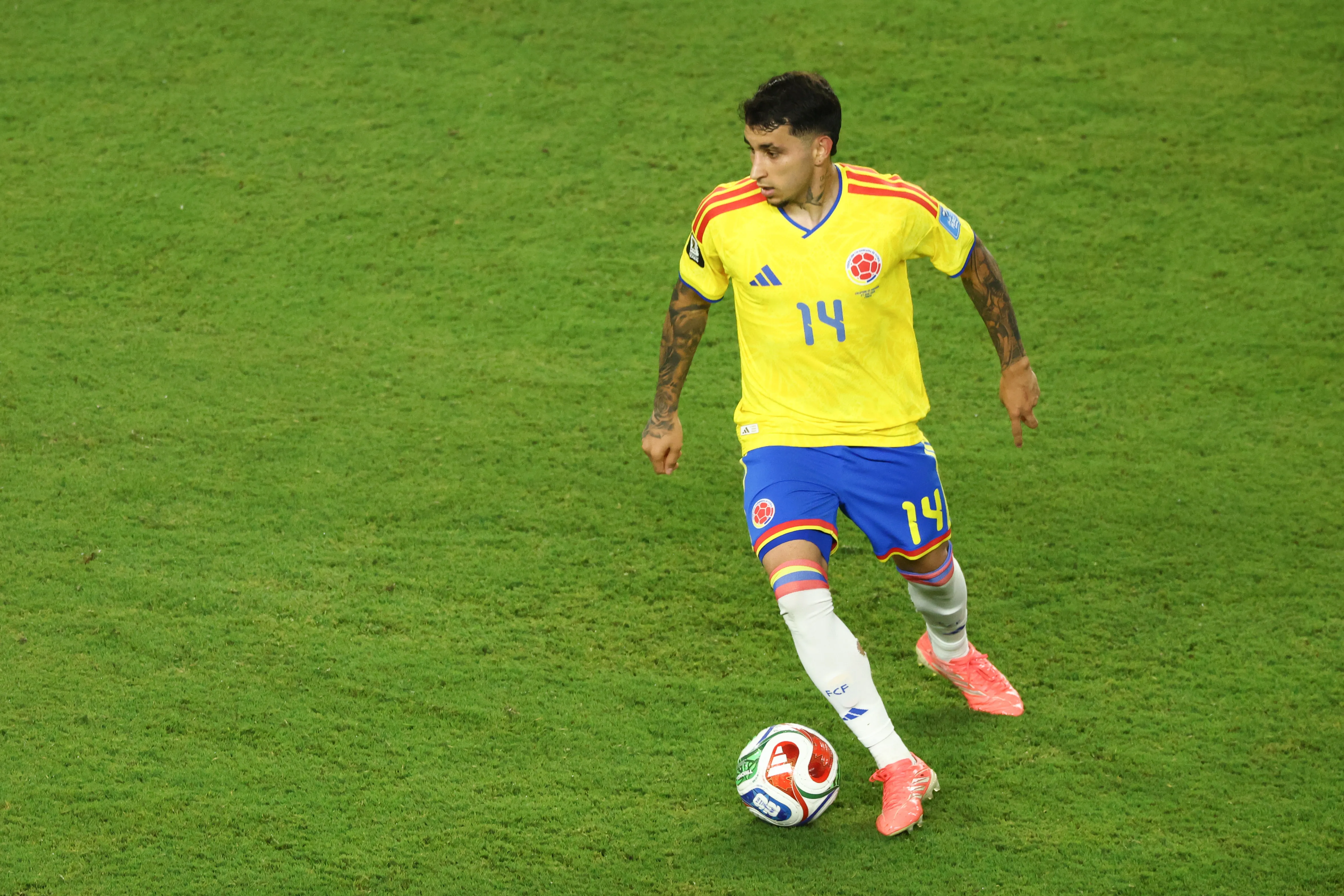 Gustavo Puerta la rompió afuera y adentro de la cancha. (Foto: GettyImages)