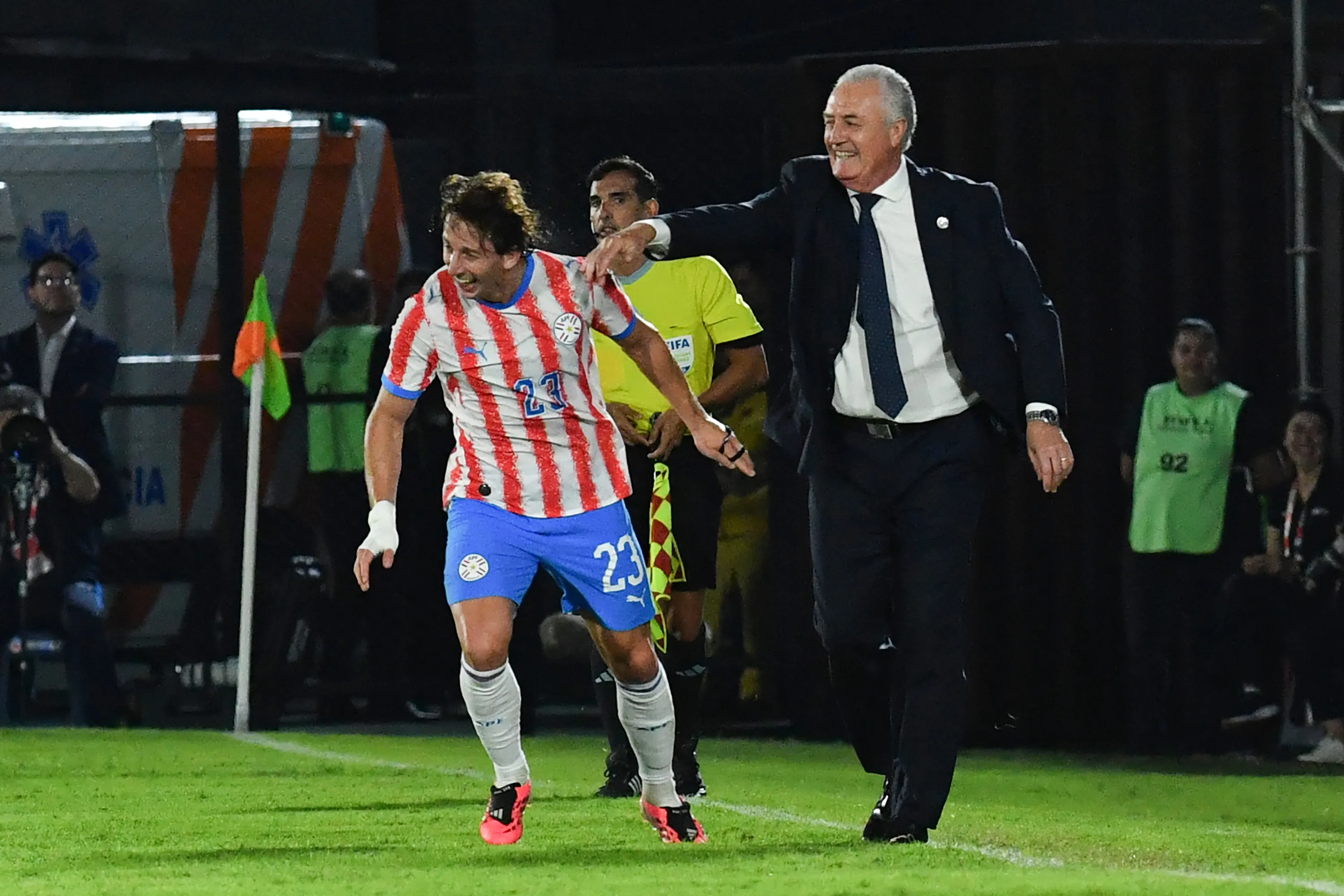 Gustavo Alfaro – Paraguay