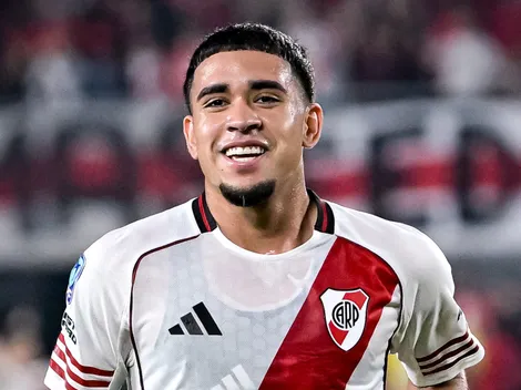 Kendry Páez y su padre se burlan de la eliminación de River Plate en Copa Sudamericana