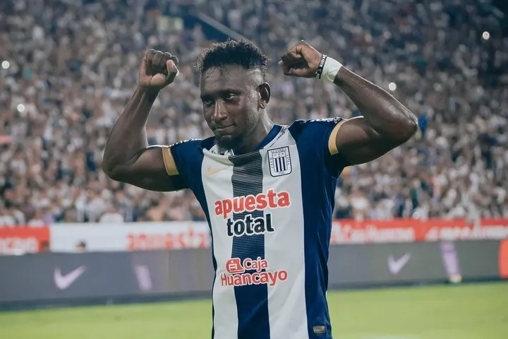Erick Castillo – Alianza Lima.