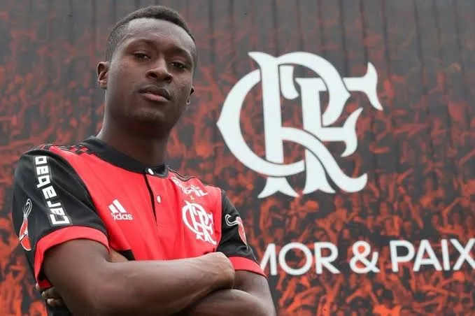 Marlos Moreno ya jugó en Brasil, en Flamengo.