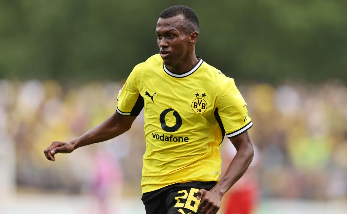 Todo Ecuador sorprendido: Se confirma la decisión final del Borussia Dortmund con Justin Lerma