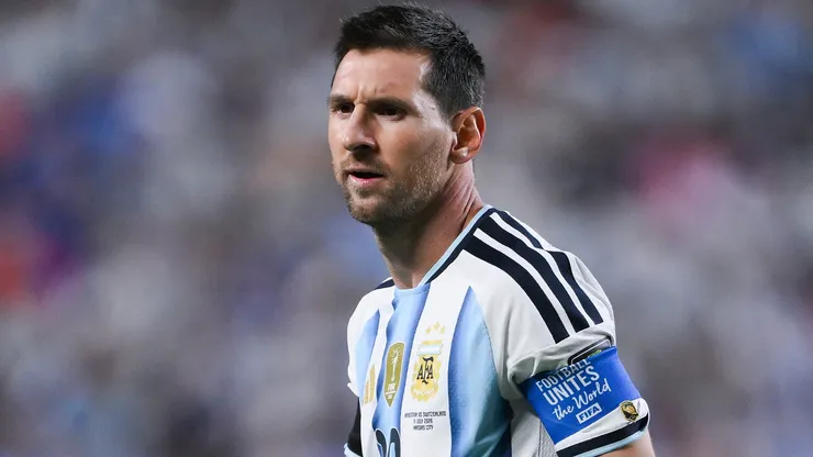Las portadas de la prensa europea tras el retiro de Messi.