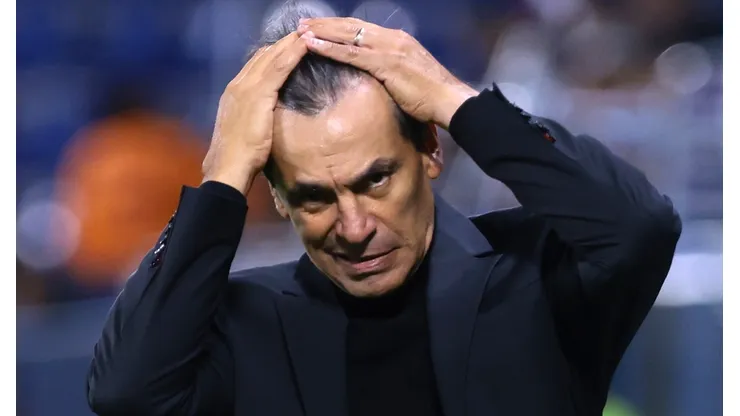 Fabián Bustos dejó de ser el DT de Millonarios.