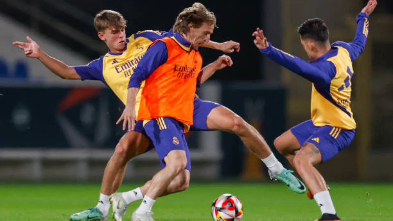 Modric y Nico Paz, parte del último Real Madrid campeón de Champions: GETTY