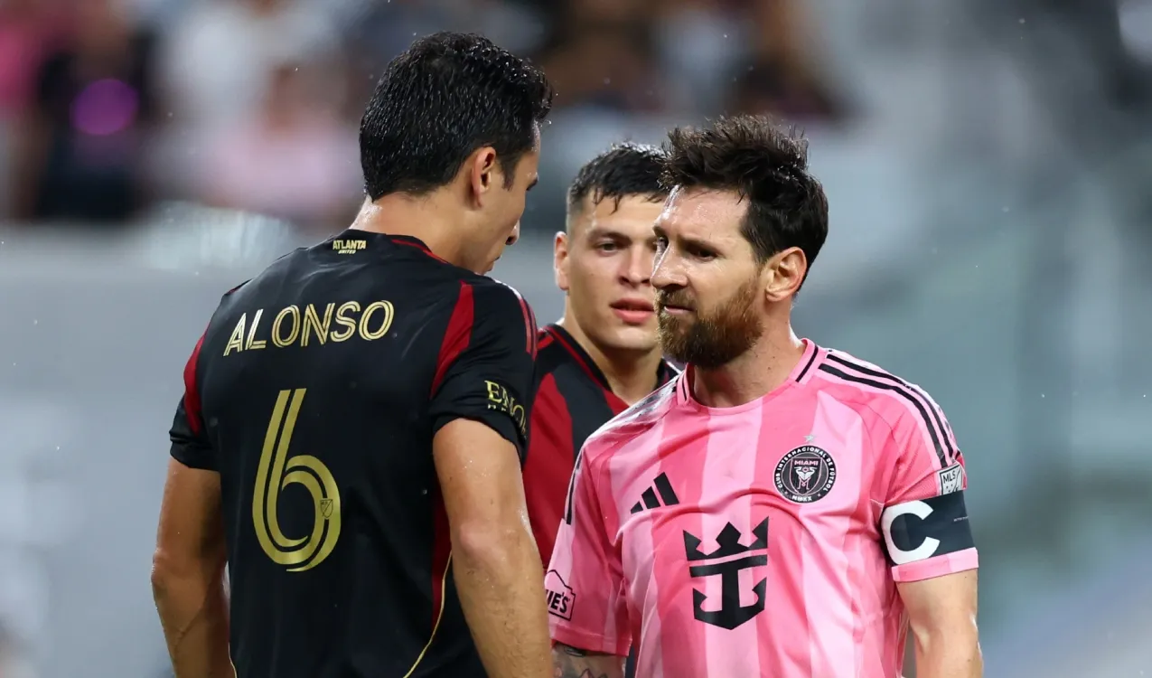 Alonso y Messi en Inter Miami vs. Atlanta. (Foto: Getty Images)