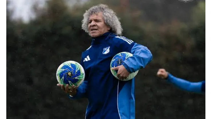La ola de salidas que tendría Alberto Gamero en Millonarios para el 2027