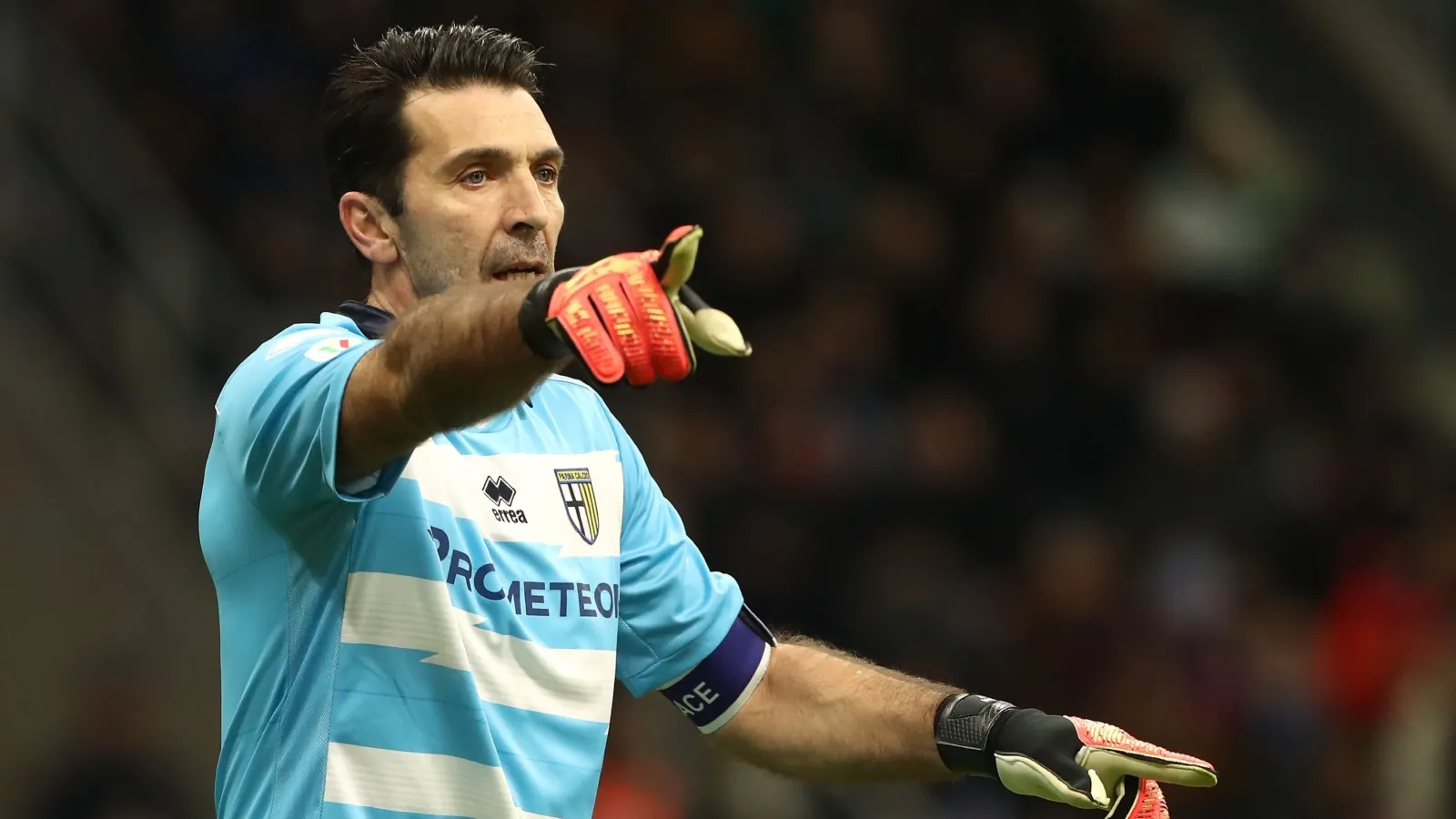 Buffon, uno de los últimos cracks que jugaron en Segunda División: GETTY