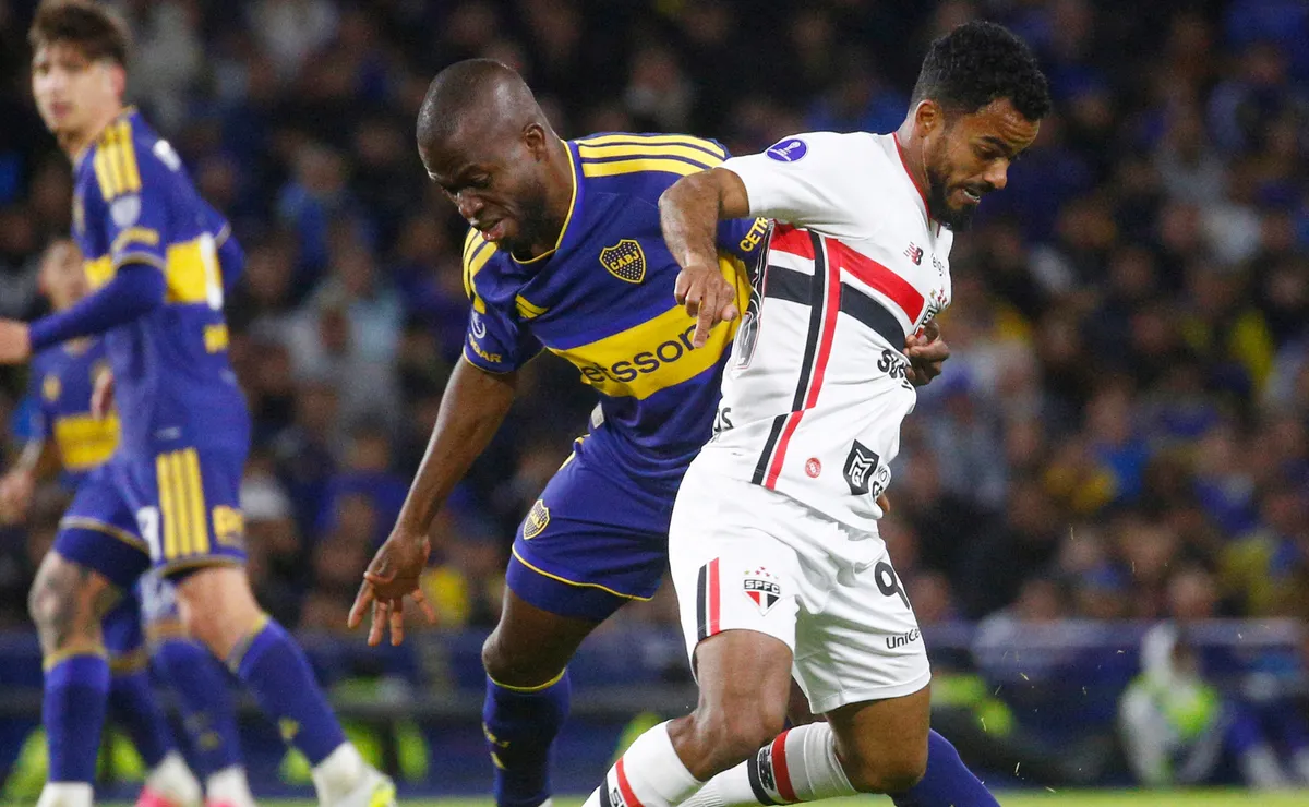 El insólito regalo que Enner Valencia le dio a un hincha de Boca Juniors
