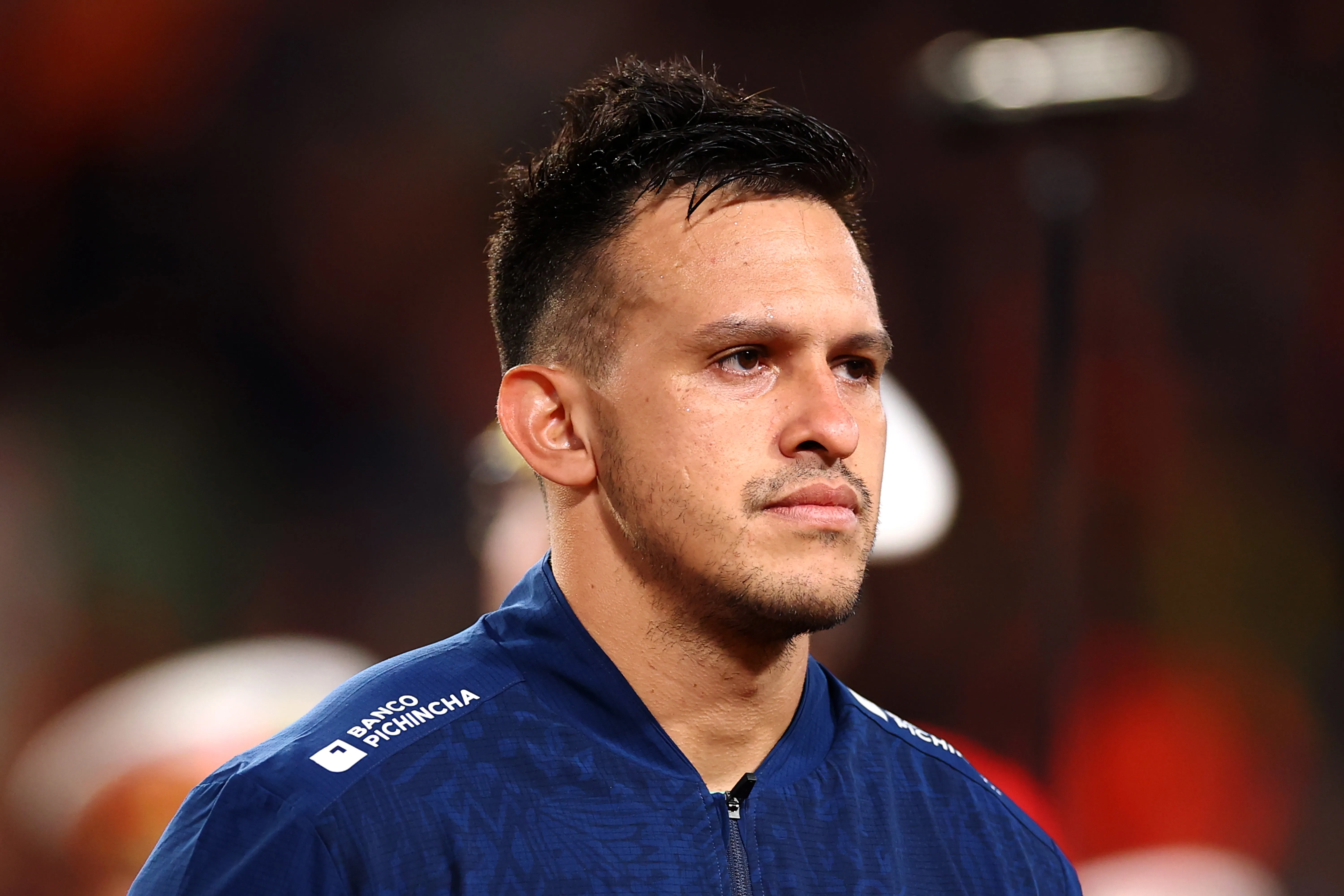 Gonzalo Valle – Selección de Ecuador.