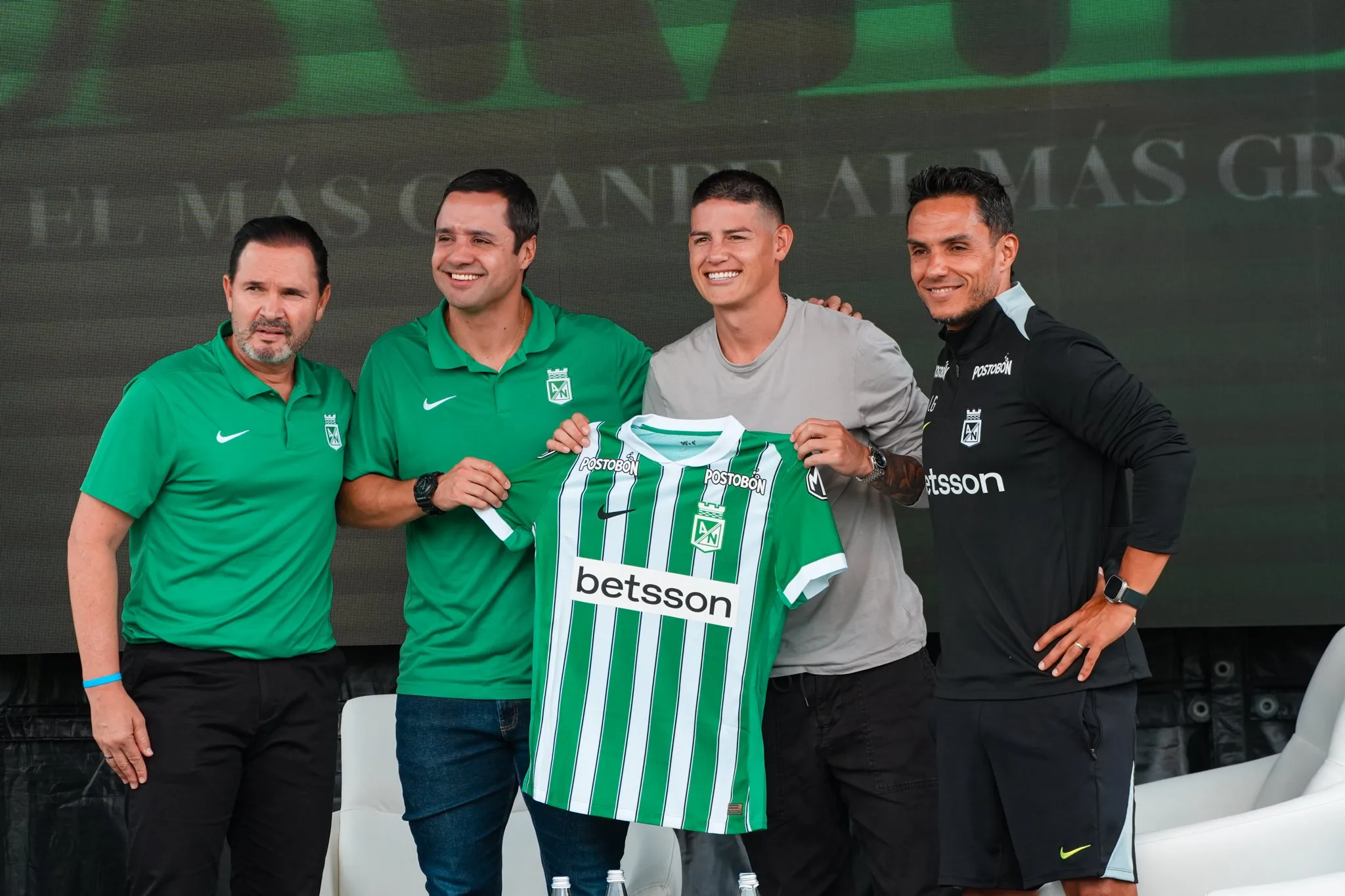 James Rodríguez – Atlético Nacional