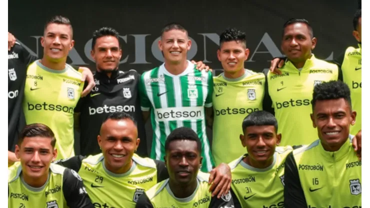 James Rodríguez firmó con Atlético Nacional hasta junio de 2027.