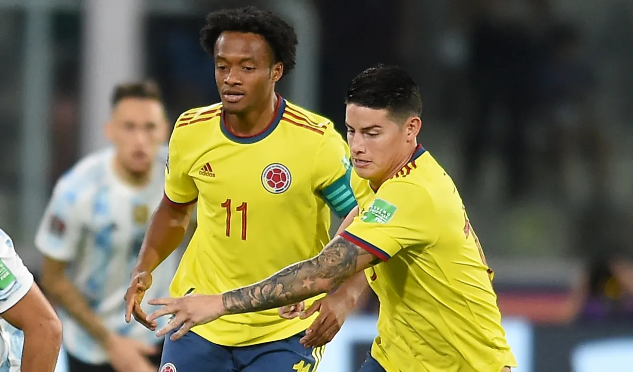 Juan Guillermo Cuadrado y James Rodríguez en la Selección Colombia