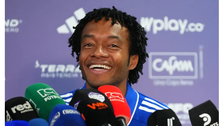 Juan Guillermo Cuadrado firmó hasta junio de 2027 con Millonarios.