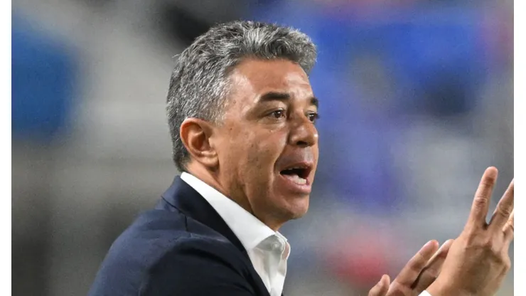 Marcelo Gallardo en Corea del Sur vs. Ecuador.