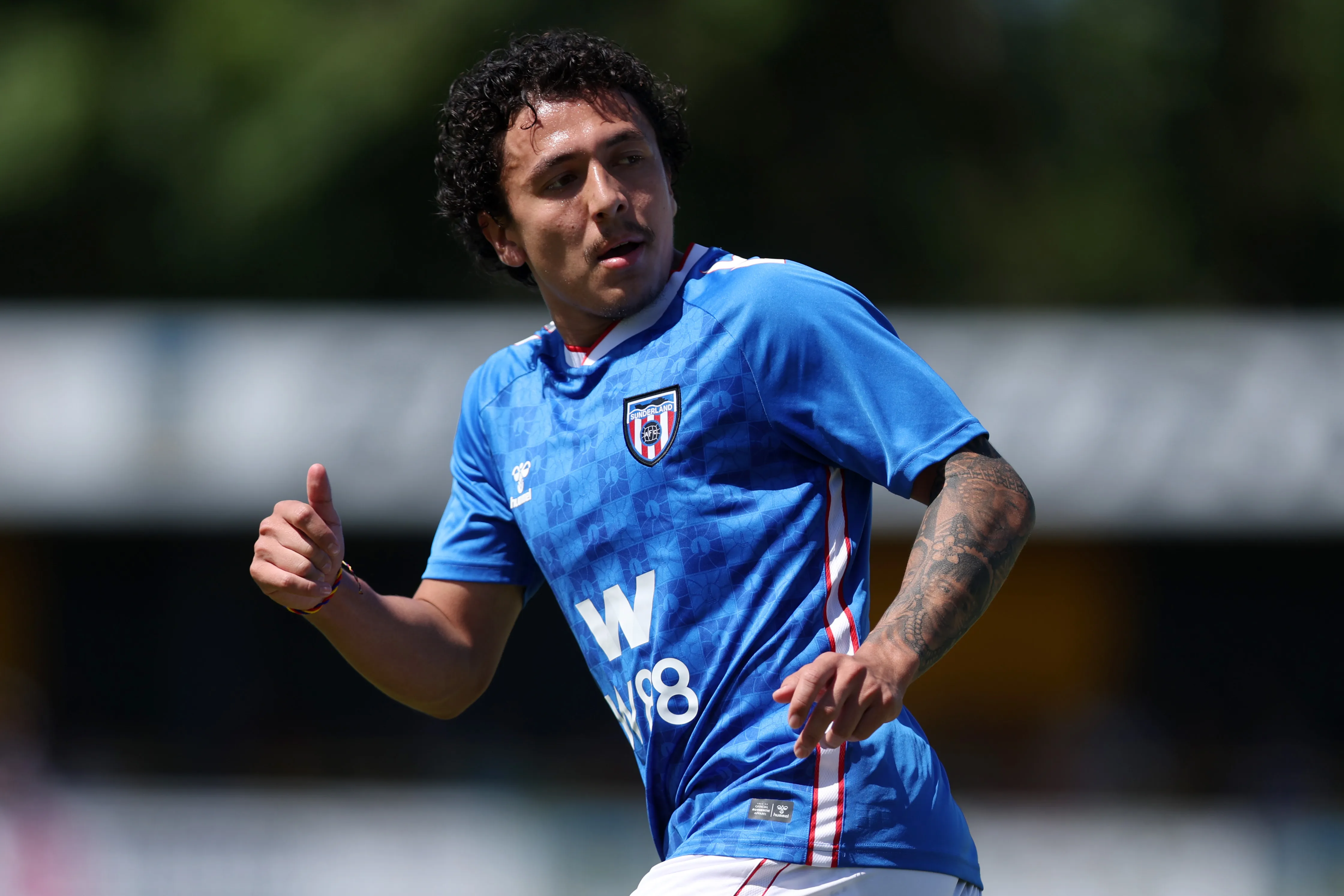 Ian Carlo Poveda pasó por el Leeds y el Sunderland en Inglaterra. (Foto: GettyImages)
