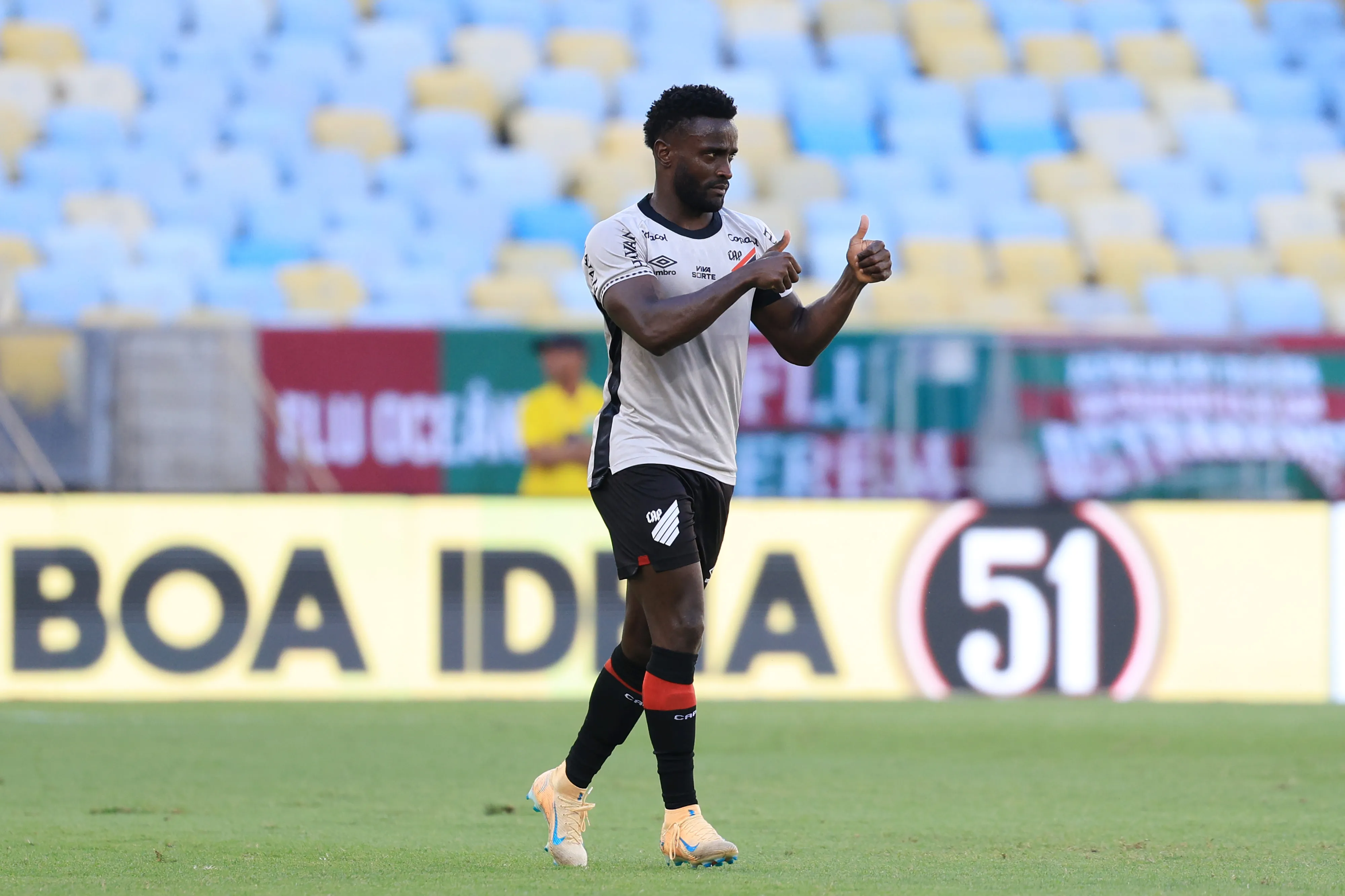 Stiven Mendoza – Paranaense. Foto: Getty