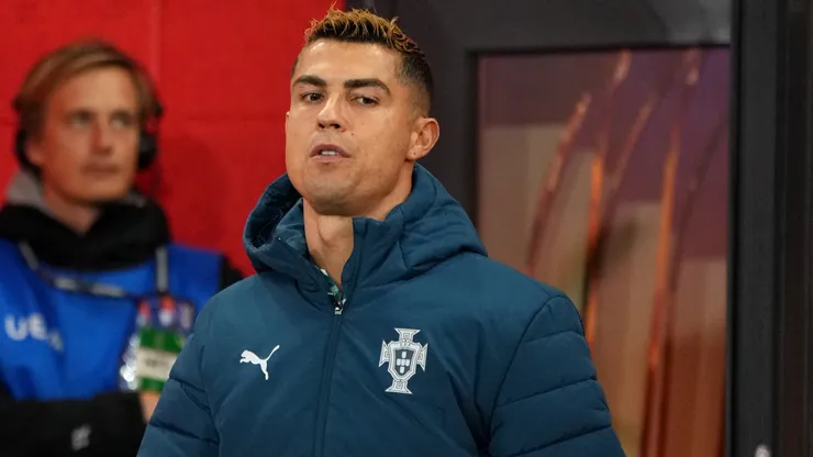 Cumbre en la concentración de Portugal tras la suplencia de Cristiano Ronaldo.