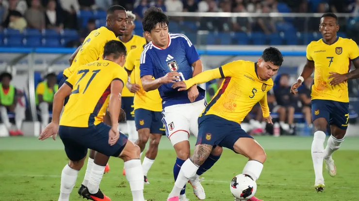 Los jugadores de Ecuador que perderían su puesto.