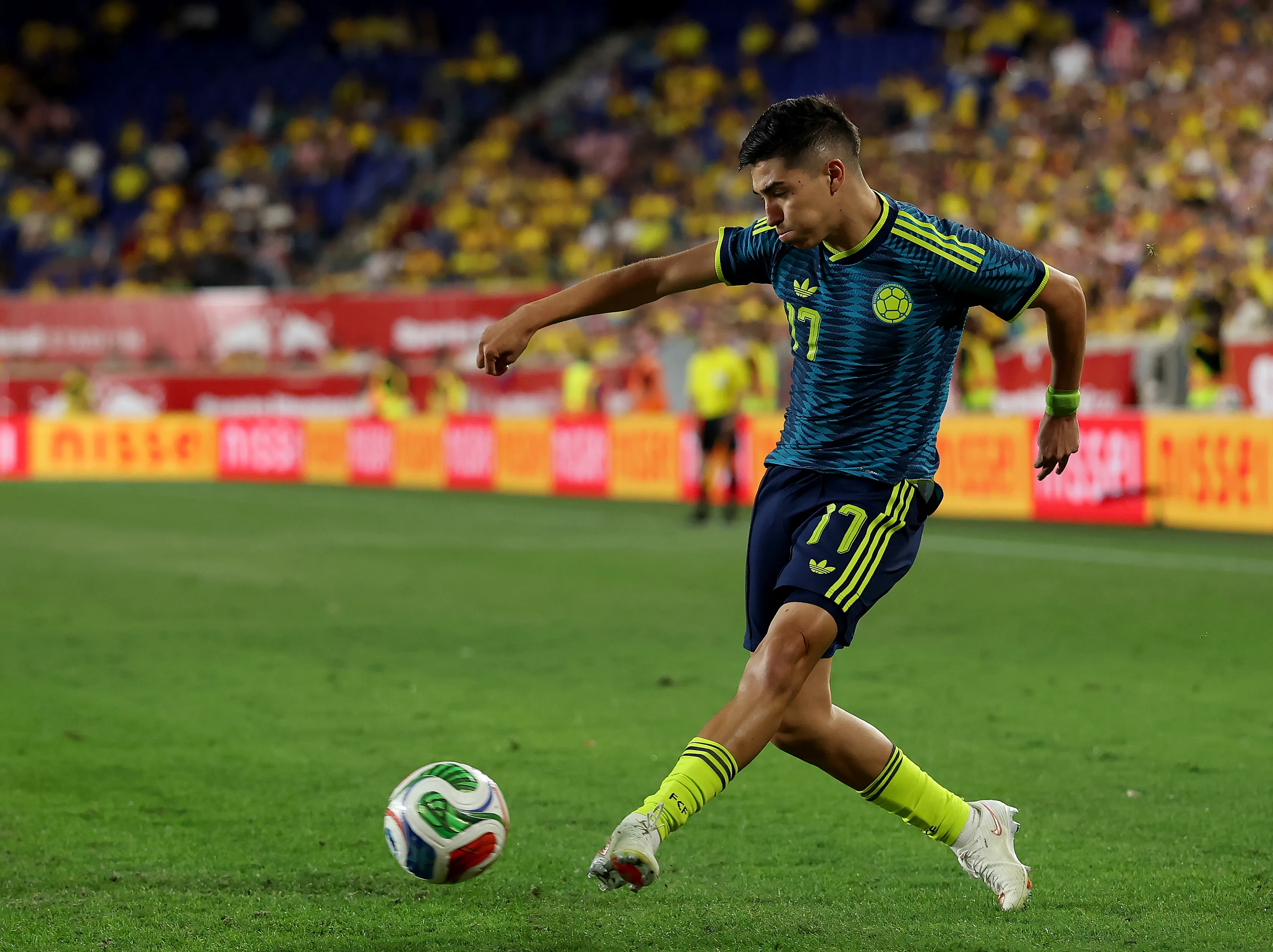 Samuel Velásquez podría tener su primera titularidad con Selección Colombia. Foto: Getty.
