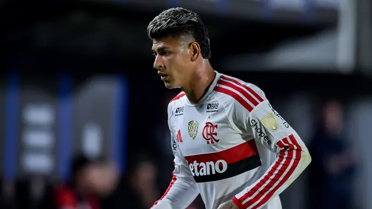 Jorge Carrascal recibiría millonaria oferta para salir del Flamengo