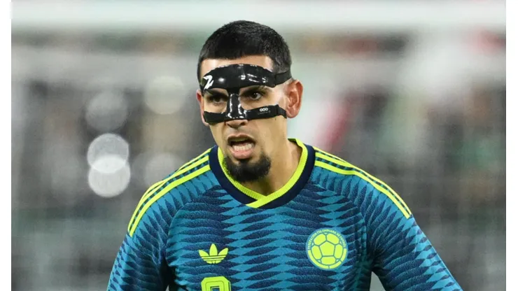 Daniel Muñoz lleva un Mundial con Colombia.