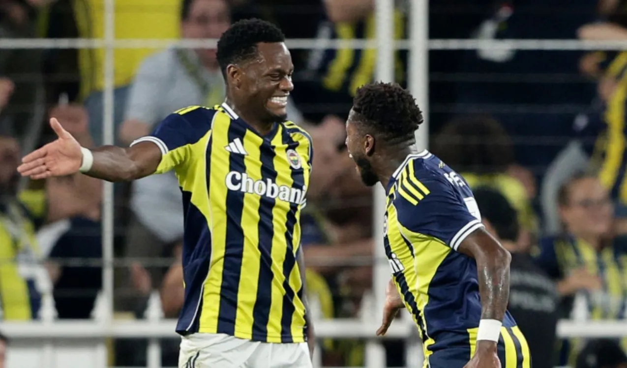 Jhon Durán y Fred. (Foto: Getty)