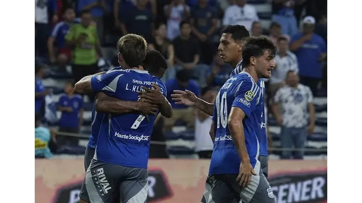 Emelec piensa en ser SAD y ya hay posibles compradores