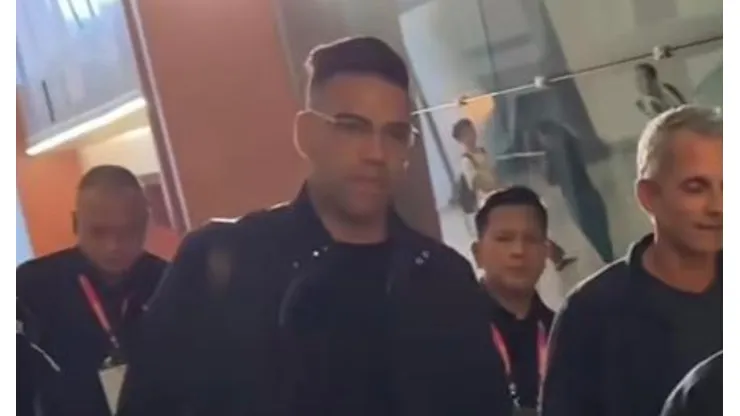 Falcao llegando para jugar en un nuevo equipo.