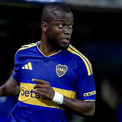 VIDEO | Enner Valencia vuelve a anotar pero enciende alarmas en Boca Juniors y en Ecuador