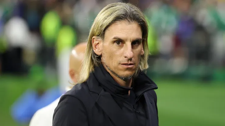 Sebastián Beccacece podría volver a dirigir en millonario club