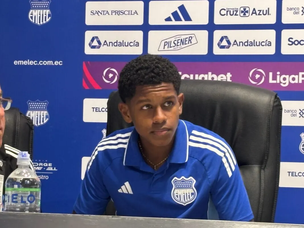 Luis Fragozo debutó en Emelec a los 15 años. Foto: Emelec
